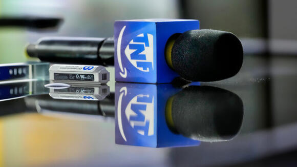 Legendary NFL Reporter Tragically Dies at Just 56 - NewsBreak