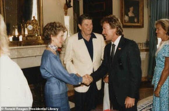 Chuck Norris' unapologetic political views that made him a Hollywood ...