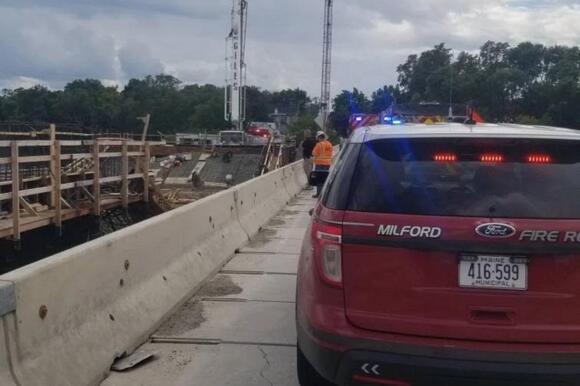 Part Of The Llewellyn Estes Bridge In Old Town Collapsed Thursday ...