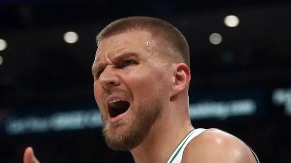 Kristaps Porzingis trade would hurt the future Warriors are trying to build