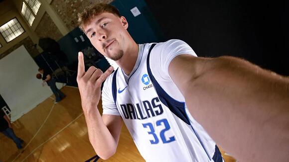 Mavericks’ Cooper Flagg sums up reason Dallas got blown out by Rockets in season opener