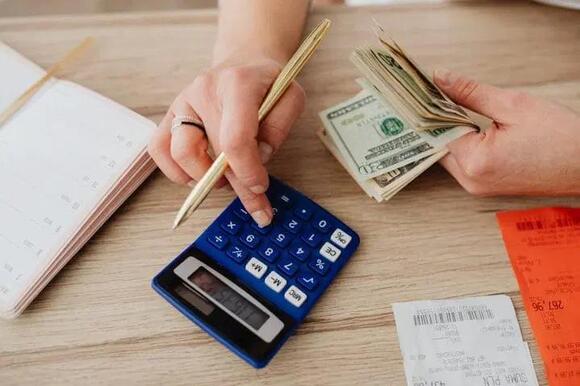 The “Loud Budgeting” Trend: Why Saying “No” Is a Power Move - NewsBreak