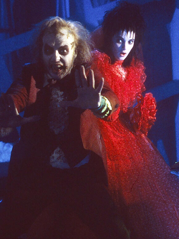 Winona ryder shop red dress beetlejuice