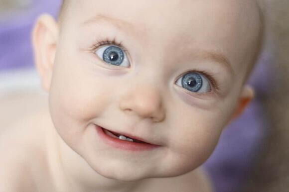 Do Blue Eyes See Better in the Dark? This Is What Experts Say NewsBreak