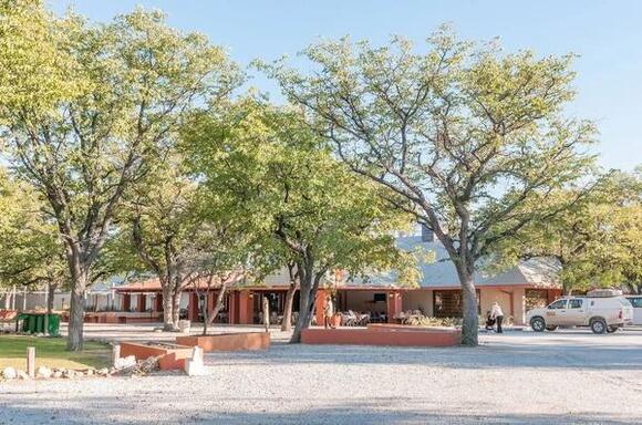 Rural Farm Stays With Hands-On Meals - NewsBreak