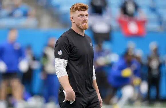 Eagles Release Andy Dalton After McKee Depth Chart Move - NewsBreak