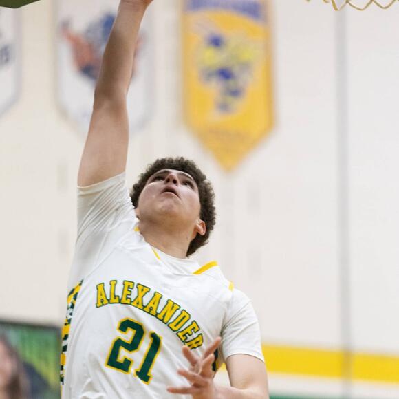 Boys Basketball: Alexander tops Elba 68-49 - NewsBreak