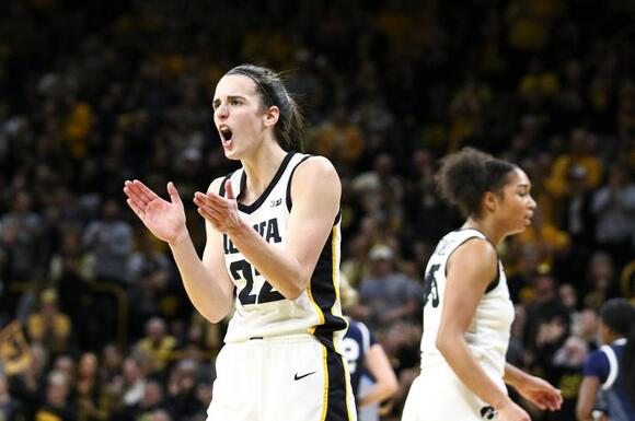 Caitlin Clark's new Fever teammate makes it clear where she stands -  NewsBreak