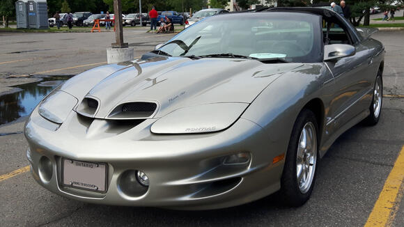 When Pontiac built the Trans Am WS6 (and values today) - NewsBreak