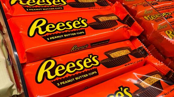 Hershey's Announces It Will Bring Back Real Chocolate to Reese's Cups ...