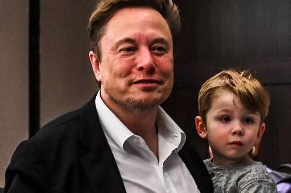 Elon Musk, 53, fathers 13th child with 26-year-old right-wing ...