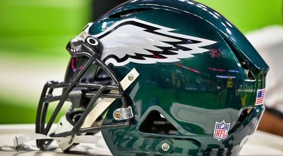 Several Philadelphia Eagles Fans Hospitalized As Violent Brawl Breaks Out  Before Game vs. Commanders [VIDEO] - NewsBreak