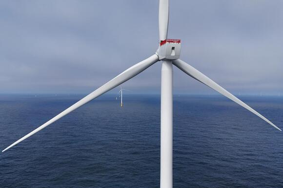 Pentagon advances some wind projects after freeze