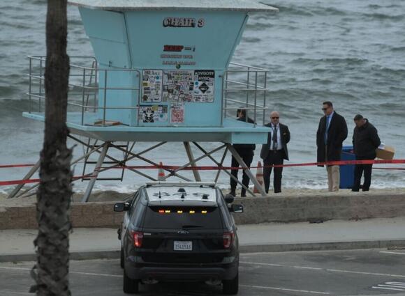 Bones found in sand on Long Beach shoreline; investigators believe they ...