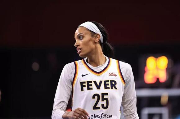 DeWanna Bonner 'has no interest in returning' to Fever after mysterious  absence - NewsBreak