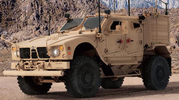 7 military machines built to survive the harshest conditions on Earth ...