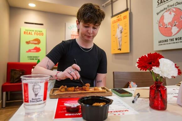 KFC Launches Sunday Offers, Starting With $5 Off a 6-Piece Deal - NewsBreak