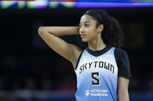Sky HC Tyler Marsh tiết lộ sự thật về chấn thương của Angel Reese sau khi ngôi sao WNBA bị đình chỉ gần đây - Tin tức đột phá