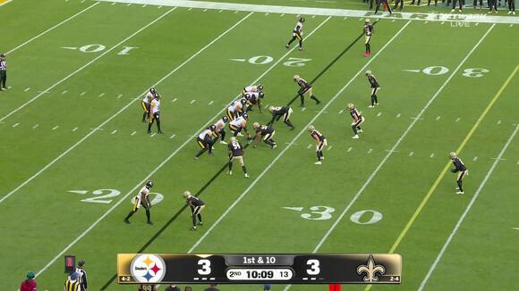 Jaylen Warren's 26-yard gain features serious yards after the catch