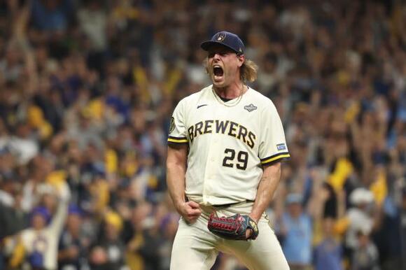Trevor Megill escapes 9th-inning jam to close out Brewers’ Game 1 win