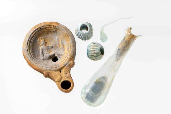 Archaeologists Unearth The First Fully Intact Roman Funerary Bed In ...