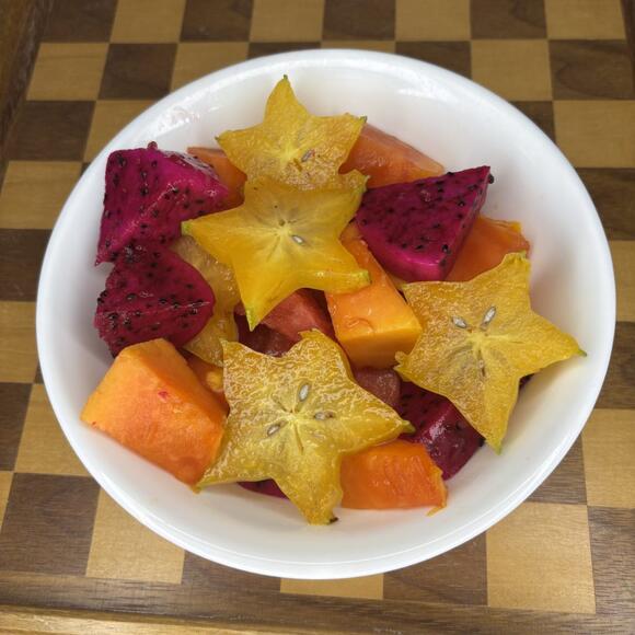 📢 Try local starfruit this Farmers Month in Miami-Dade - NewsBreak