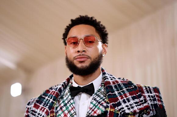 Nets’ Ben Simmons arrives at Met Gala 2024 in Thom Browne-designed look ...