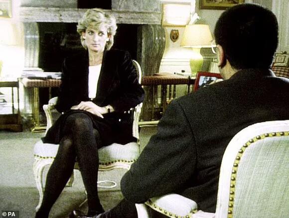 Inside Princess Diana's 'betrayal' of Princess Margaret and how the late  Queen's sister urged Royals to 'cut off all contact' with King Charles'  ex-wife after her explosive interview - NewsBreak