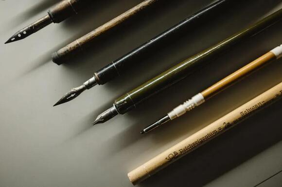 why-old-fountain-pens-are-quietly-becoming-a-hot-collector-s-item