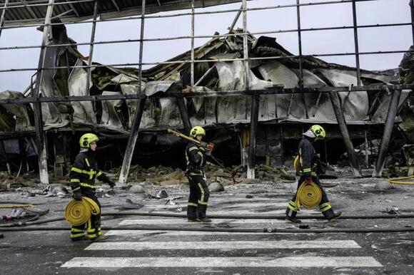 Russia Bombs Kyiv With Cluster Missiles Hours After Agreeing To Peace Talks