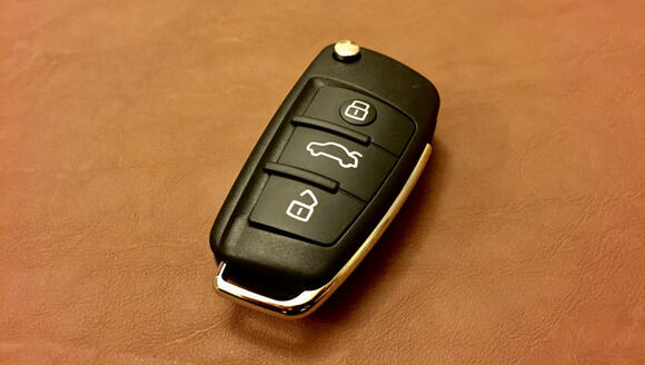 Hidden Feature in Your Car Key You Won’t Find in the Manual — But Must ...