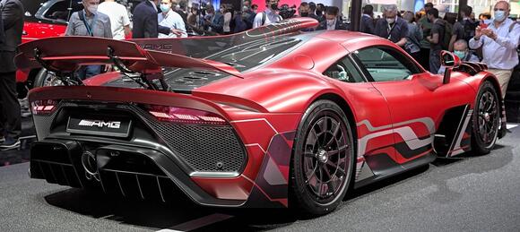 Why the Active Rear Wing with DRS on the Mercedes-AMG One Is a True ...