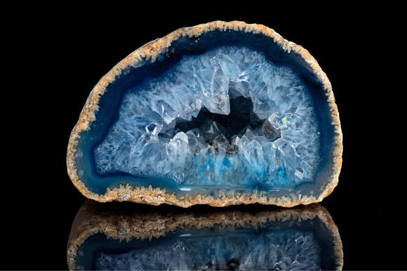 Here is Where You Can Hunt for Geodes This Summer in Colorado - NewsBreak