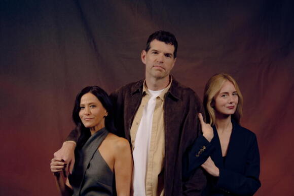 ‘Nobody Wants This’ turns a complicated triangle into a ‘situation’ in Season 3