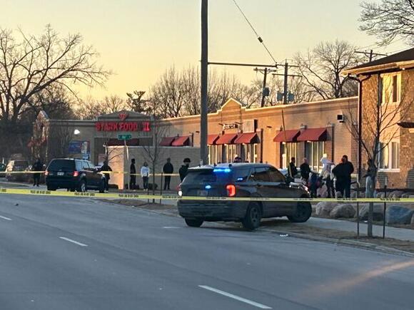 Man arrested after tactical situation, foot chase near 45th and Hampton ...