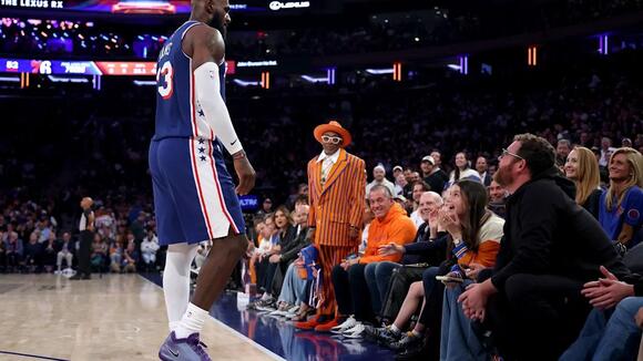 LeBron James Clashes With Knicks Fans as 76ers Spoil Banner Night