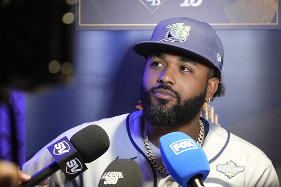Before World Series Game 1, Rays’ Junior Caminero hits Fox set during BP