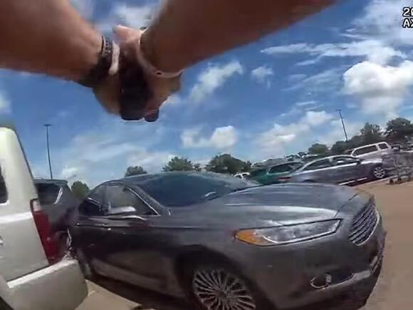 Police Body Cam Shows Moments Before Cop Fatally Shoots 1-Year-Old Boy