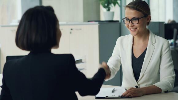 20 Job Interview Questions That Are Secretly Traps - NewsBreak