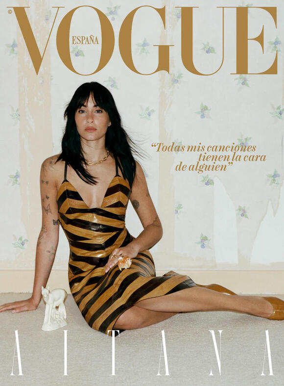 女性情報誌 Vogue Spain Magazine July 2022 Karol G Vogue Spain July 2024 - theFashionSpot