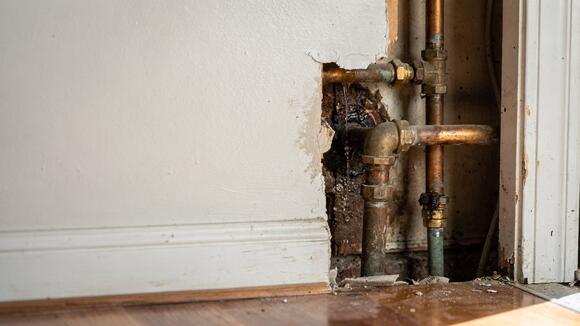 When Fresno's Old Pipes Need Replacing, Who Do You Call? - NewsBreak