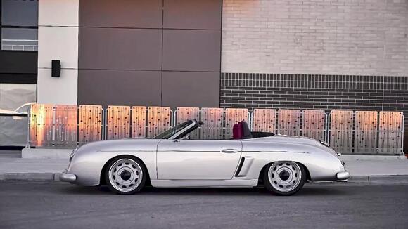 Speedster Gen 2: A Modern Porsche 718 Reimagined in the Retro Style of ...