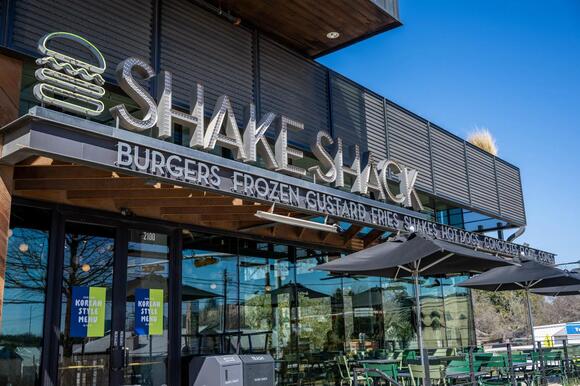 Shake Shack to Open New Location in Poughkeepsie, NY - NewsBreak