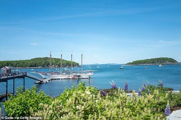 Swarms of powerful e-bikes on Maine's famous Acadia National Park ...