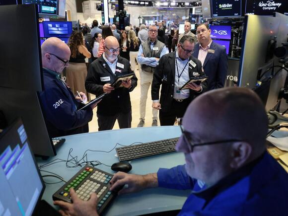 The Dow drops 600 points as fears of renewed Middle East fighting send oil soaring