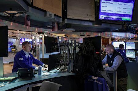 Dow closes higher on first day of 2026, still no Santa Claus rally ...