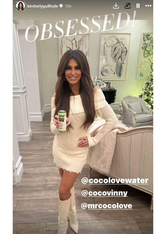 Kimberly Guilfoyle Rocks A Mini Sweater Dress Following Her Split From  Donald Trump Jr. After He 'Complained' About Her 'Uptight' Style - NewsBreak