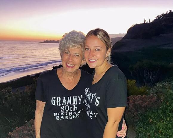 Inside Brad Pitt's tight bond with late mom Jane Etta Pitt - NewsBreak
