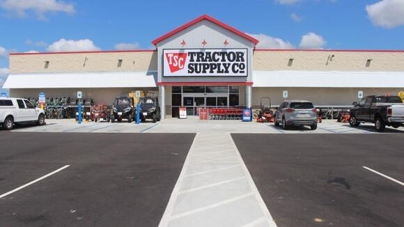 DR Power Pilot and Premier trimmer mowers sold for $380 to $550 at Ace ...