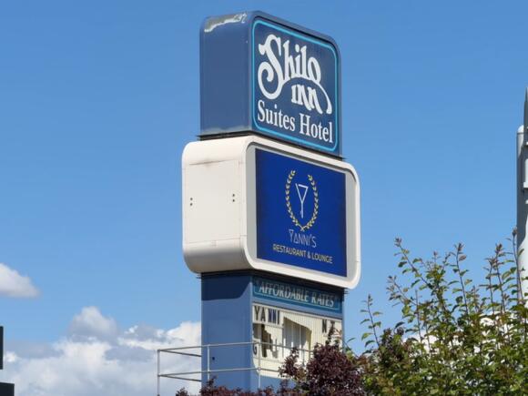 Shilo Inn Nampa abruptly shuts down Thursday,leaving employees worried ...